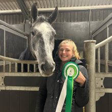 Meg Elphick competing Ardeo Horses