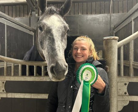 Meg Elphick competing Ardeo Horses